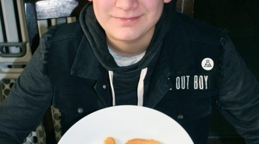 Transseks&uuml;el (cinsiyet değiştirmiş) Gen&ccedil; Doğumg&uuml;n&uuml; Fotoğraflarıyla Hikayesini Paylaştı