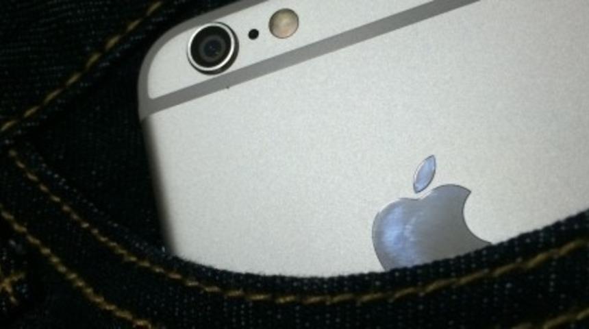 İnsanların &Ccedil;oğunda iPhone'undan Ayrı D&uuml;şme Korkusu Var