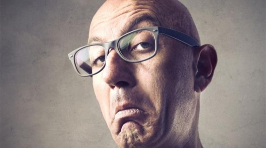 Hayatınıza Hi&ccedil; Bir Şey Katmayacak 5 Gereksiz Arkadaş Tipi