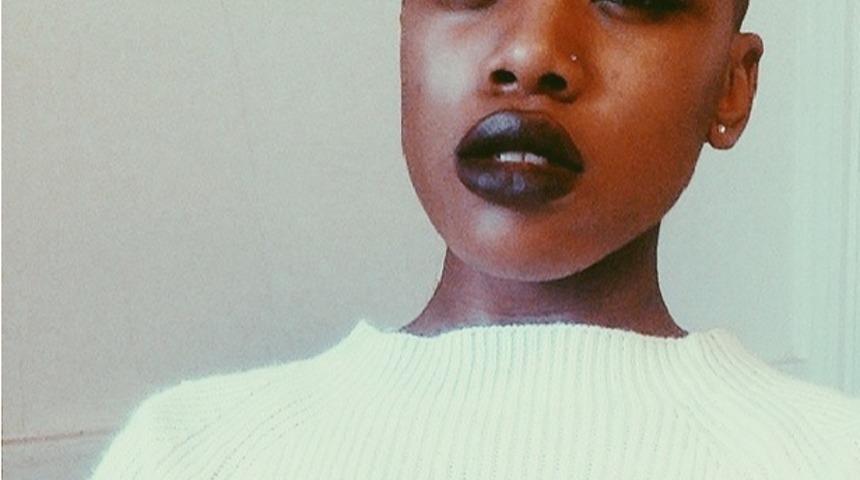 Sa&ccedil;ları D&ouml;k&uuml;len Kanser Hastası Birbirinden G&uuml;zel 11 Kadın!