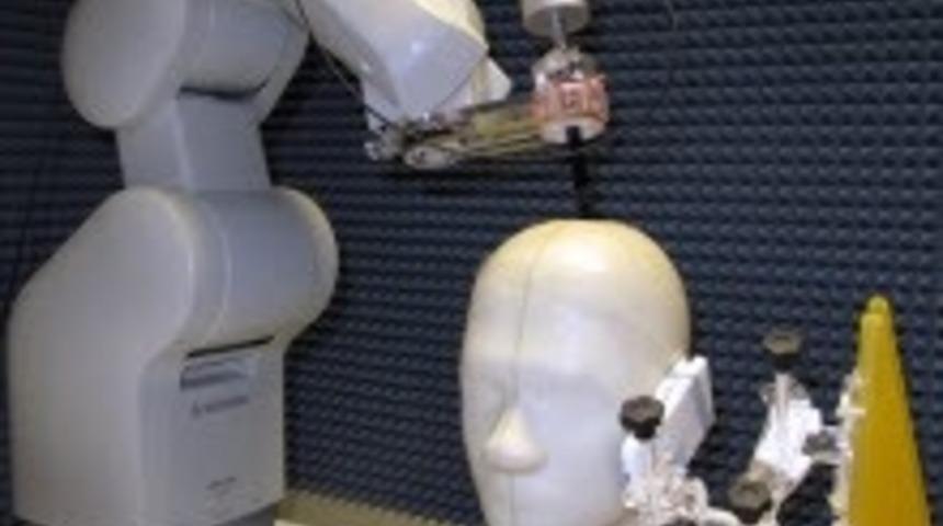 Cep Telefonlarının SAR değeri nasıl &ouml;l&ccedil;&uuml;l&uuml;yor? İşte b&ouml;yle...