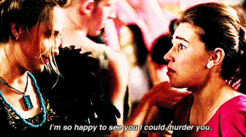 Sadece Aralarında Uzun Mesafe Olan Arkadaşların Anlayabileceği 10 Şey