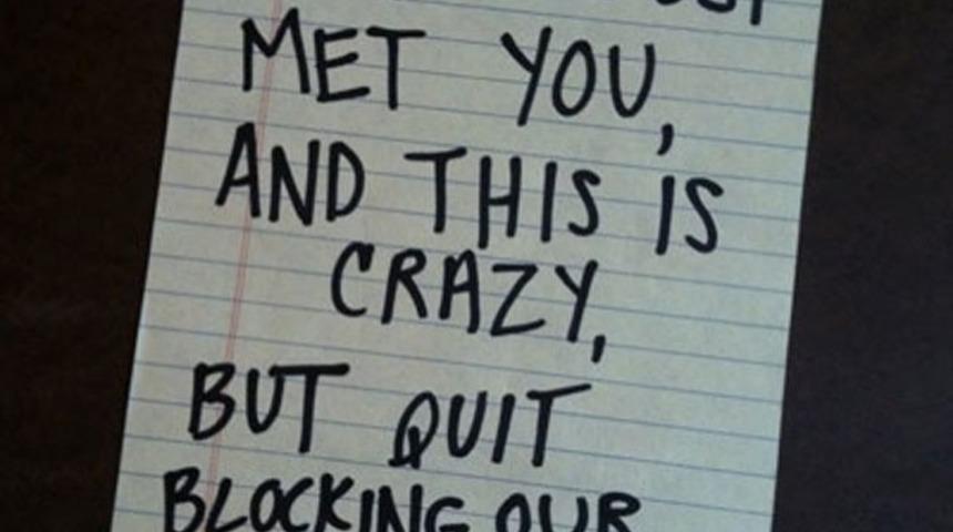 Hızlı ve &Ouml;fkeli: Asabiyetle Yazılmış 10 Muhteşem Mesaj 