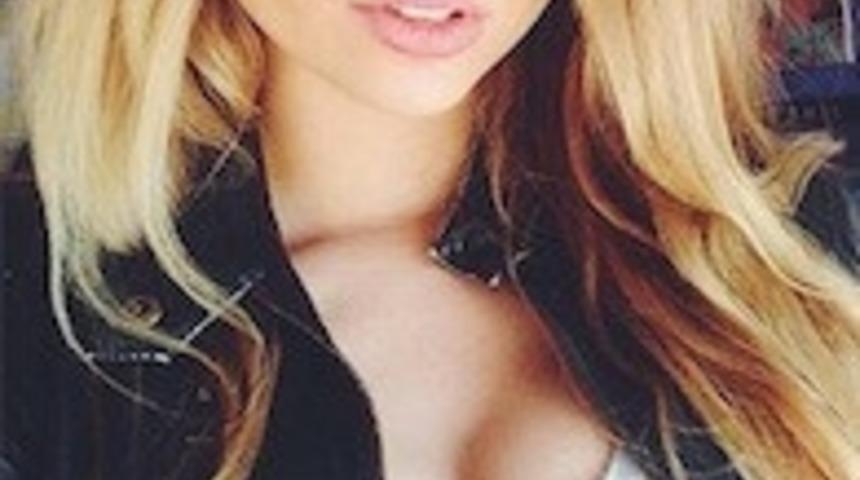 Seksi Kızlar Kapı Komşunuz Olsa? Miss COED Elemelerine Hoşgeldiniz!