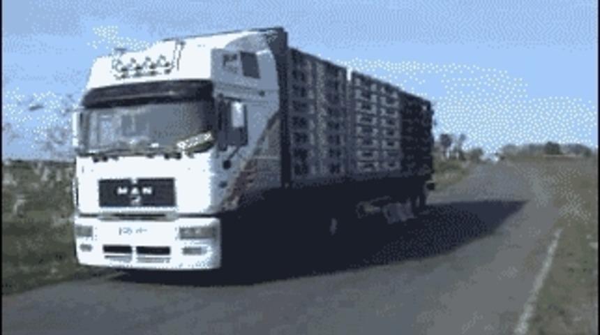 Otob&uuml;ste  Hayatta Kalmanın Ve Tadını &Ccedil;ıkarmanın 11 Altın Kuralı! 