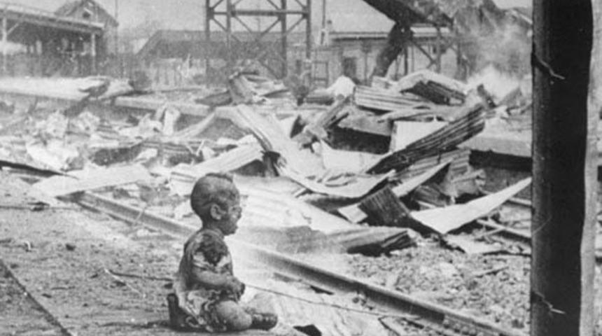 Savaşın Ne Kadar Ger&ccedil;ek Ve Ne Kadar Acı Verici Olduğunu Bize G&ouml;steren 12 Fotoğraf!