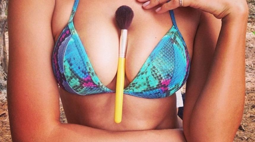 İşte 2015 Sezonunda G&ouml;receğimiz 10 Bikini &Ccedil;eşidi
