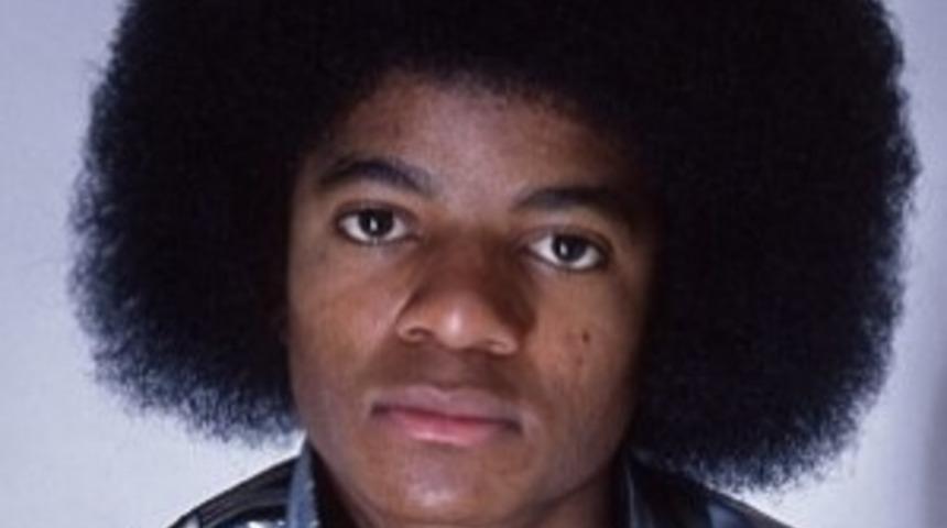 Michael Jackson'ın Y&uuml;z&uuml;n&uuml;n Değişimini Kademe Kademe G&ouml;steren 10 Fotoğraf