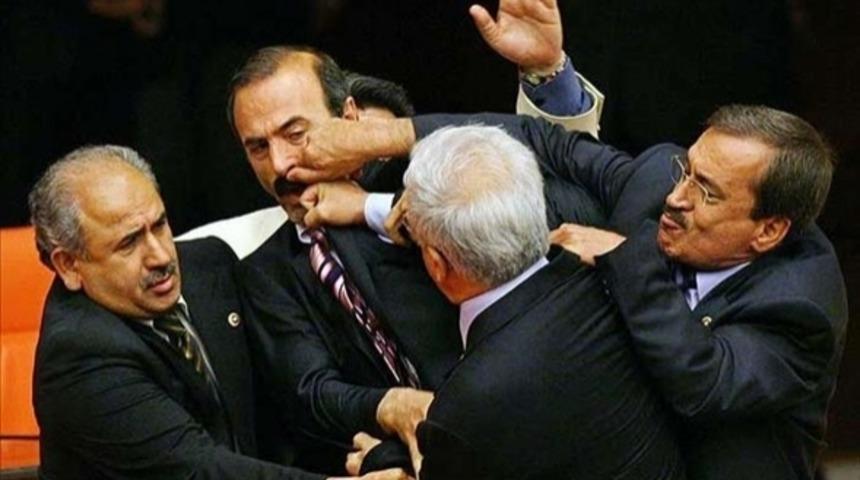 Meclisteki Kavgaya Hazır Mısın?