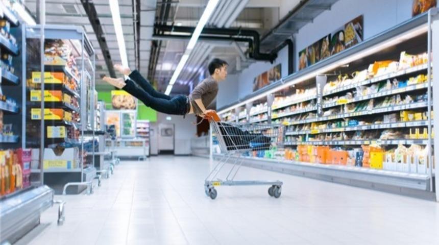 U&ccedil;an Adamın Maceraları