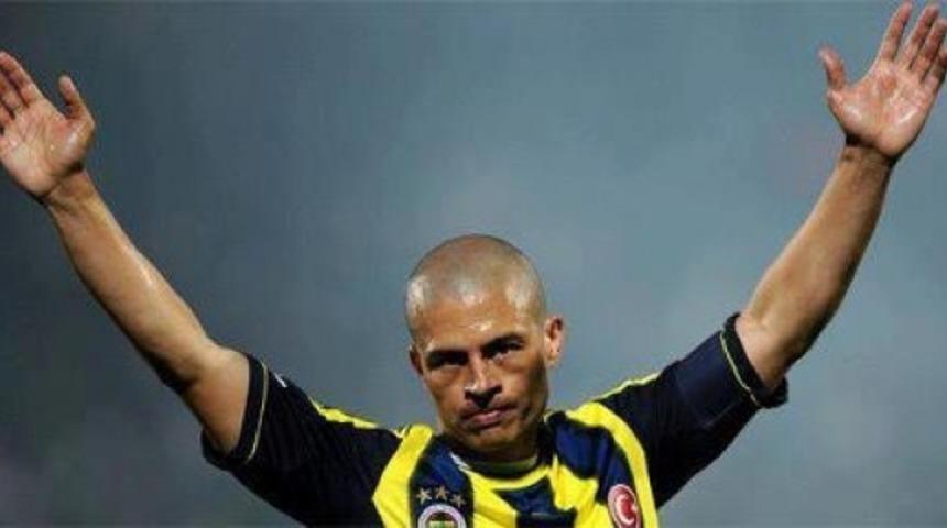 Alex Yeşil Sahalara Veda Etti Sosyal Medyada Duygusal Twitler Yayıldı... 