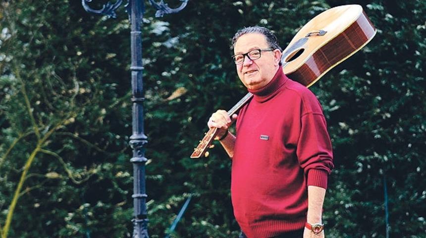 Türk Müziğinin Usta İsmi Kayahan Bu Sabah Vefat Etti! Sosyal Medya Kayahan Açar'ı Uğurluyor