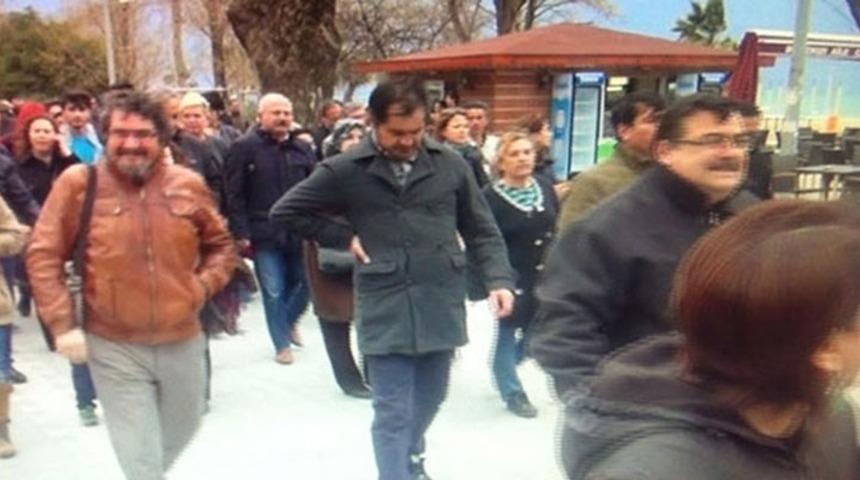 Yalova Valisi'nin Azarlayıp Onurunu Kırdığı Serkan &Ouml;ğretmen Kalp Krizi Ge&ccedil;irip Vefat Etti. Bu Haberle Sosyal Medya Ayağa Kalktı