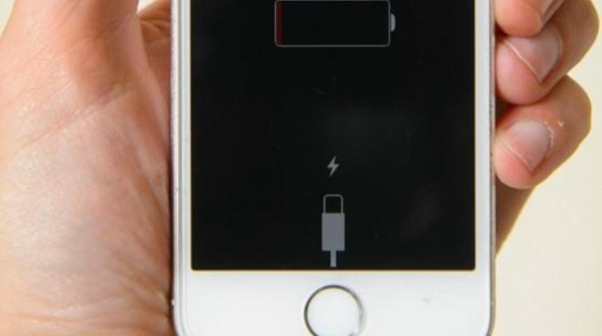 Bir Dakikada Şarj Edilen Cep Telefonu Pili &Uuml;retildi