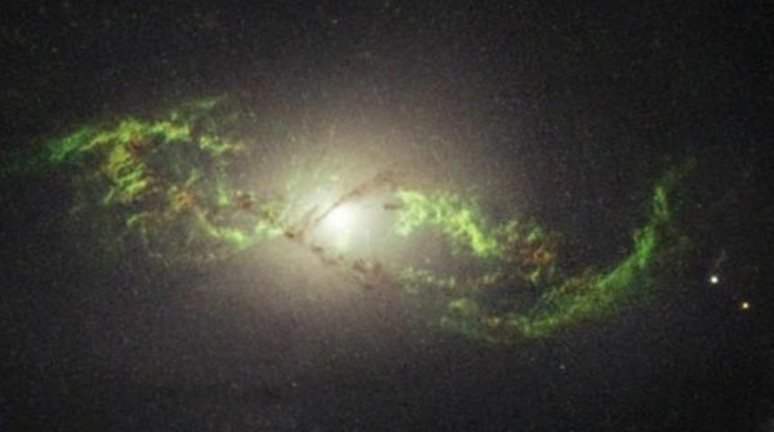 Uzayın Derinliklerinde İlgin&ccedil; Yeşil Nesneler