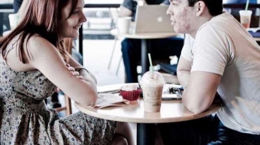 Starbucks Neden İlk Buluşma İ&ccedil;in İdeal Mekan?