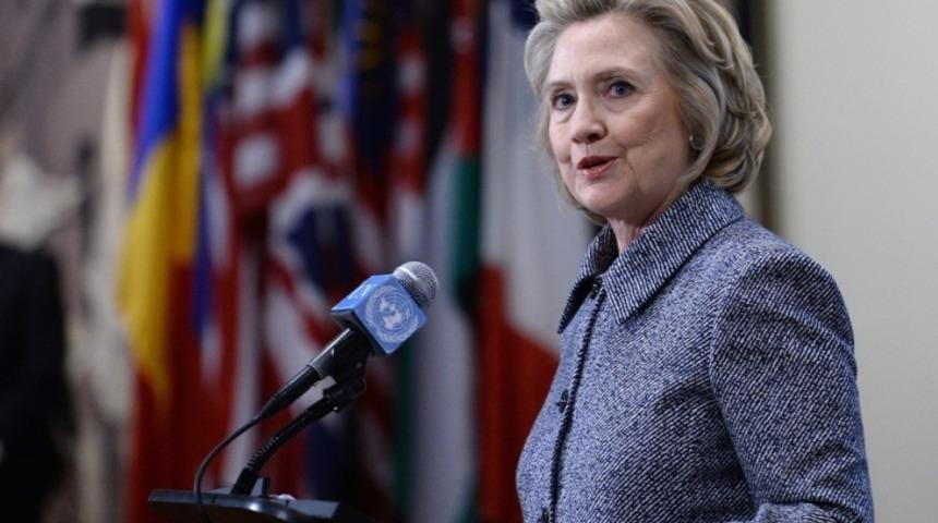 Hillary Clinton Başkanlığa Adaylığını Koydu