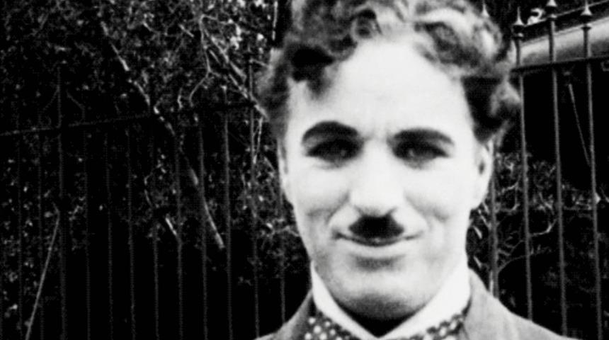 Ne Gelir Elimizden Seni &Ouml;zlemekten Başka Sevgili Charlie Chaplin?