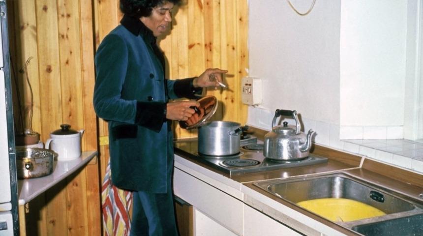 Jimi Hendrix'in Ev Halinden 7 &Ouml;zel Fotoğraf