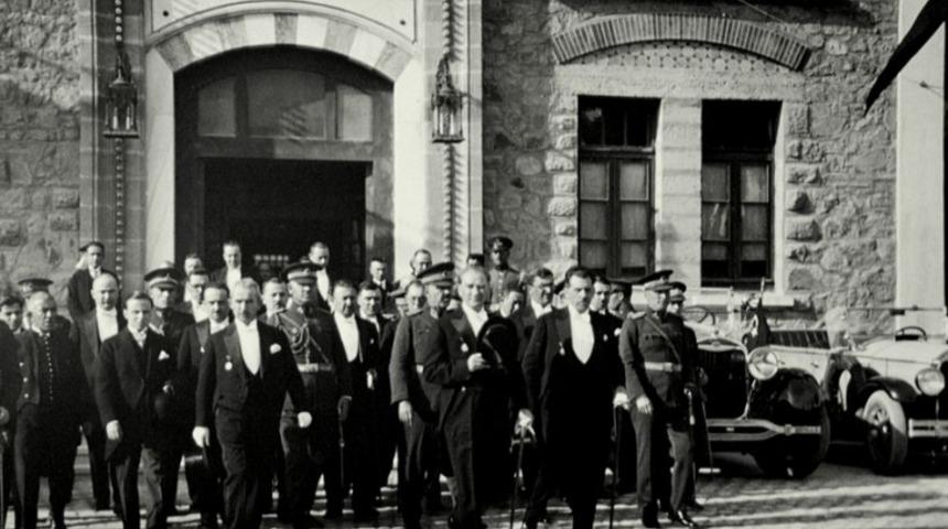 T&uuml;rkiye B&uuml;y&uuml;k Millet Meclisi'nde G&ouml;rev Yapan Azınlık Milletvekilleri