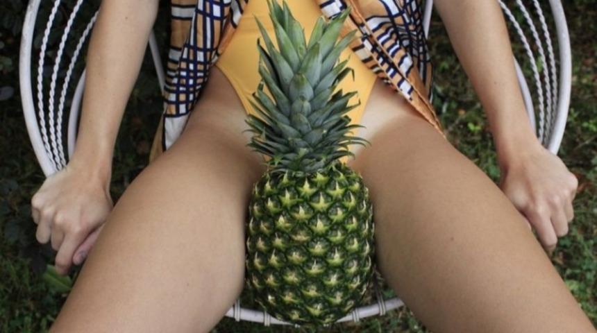 Vajina Yerine Meyveler Olsaydı Ne Olurdu? 12 Fotoğrafla Cevaplıyoruz