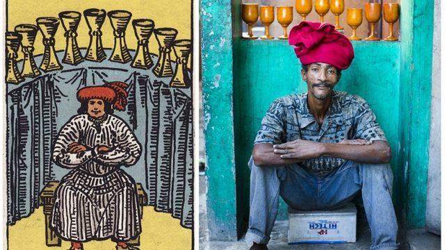 Haiti Varoşlarında Tarot Kartlarını Fotoğraflayan Sanatçı