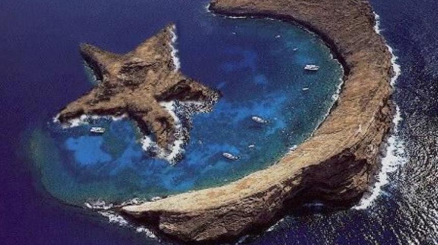 D&uuml;nyanın En Doğal Kendinden Şekilli 11 Kayası 