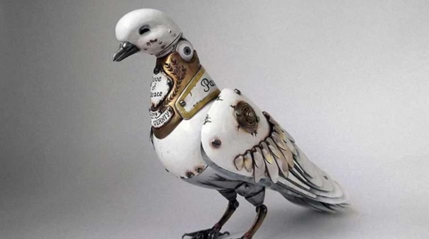 Eski Otomobil Par&ccedil;alarından Yarattığı Eserlerle Herkesi Hayran Bırakan Rus Sanat&ccedil;ıyı G&ouml;rmelisin!