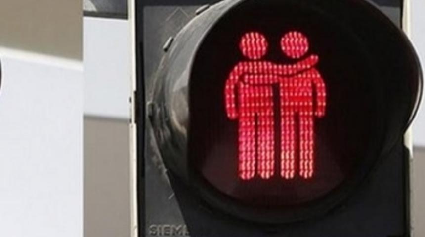 Viyana'da Trafik Işıkları Aynı Cinsiyetli Resimler G&ouml;sterecek