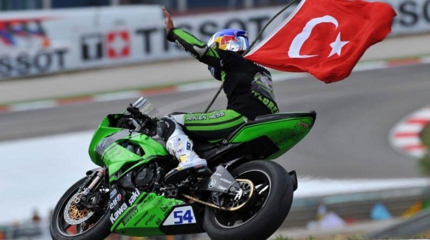 T&uuml;rkiye Tarihinin Unutulmaz 15 Milli Sporcusu