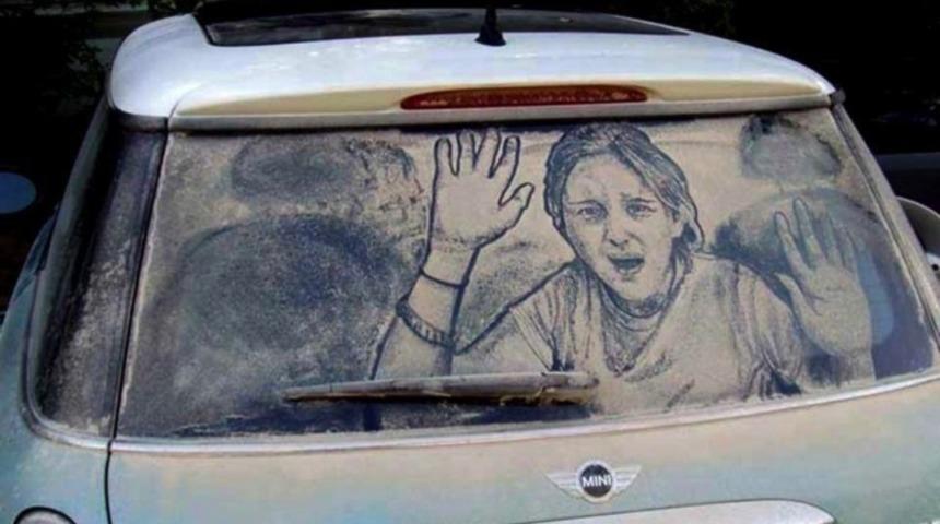 Kirli Araba Camlarına &Ccedil;izilen Harika Resimler!