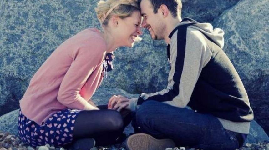 Uzun S&uuml;redir Beraber Olan &Ccedil;iftlerin Yaşadığı 5 Durum