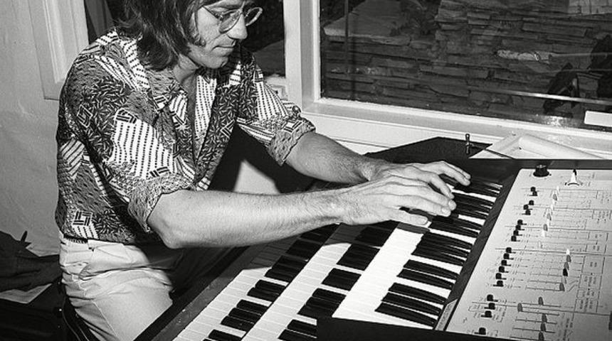 The Doors'un Kurucusu Ray Manzarek Sadece Bir Klavyeci Değildi!