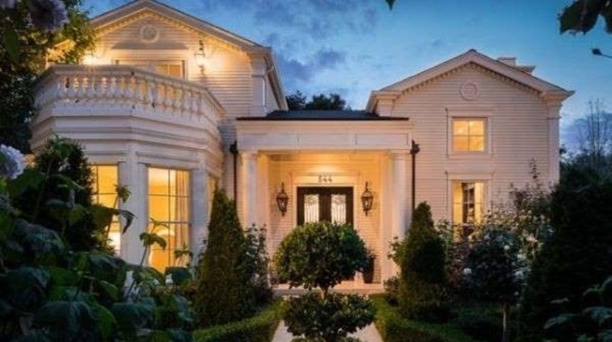 Mark Zuckerberg'in Kız Kardeşinin Evini Satın Almak İsteyen?