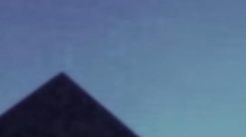 &Ouml;nce Meteor Sandılar, Sonra UFO &Ccedil;ıktı!