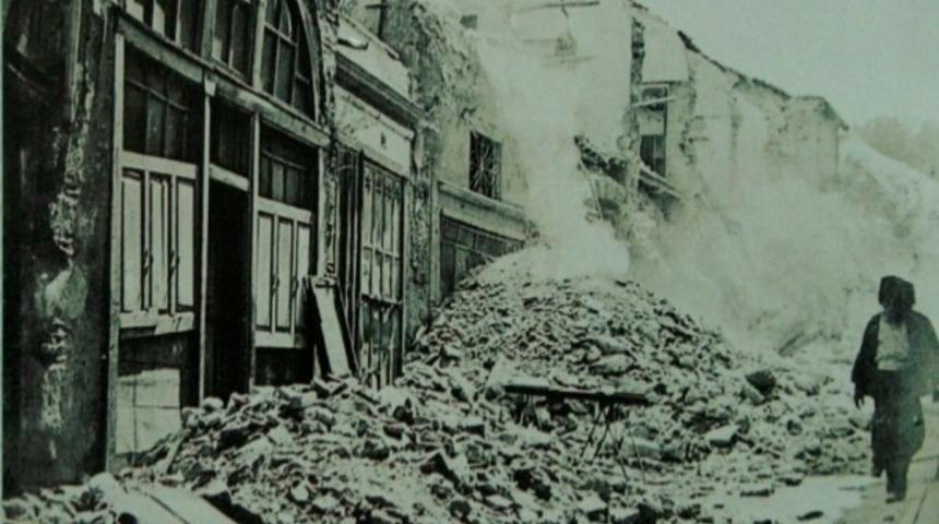 İstanbul'da Tsunami Ve Deprem!