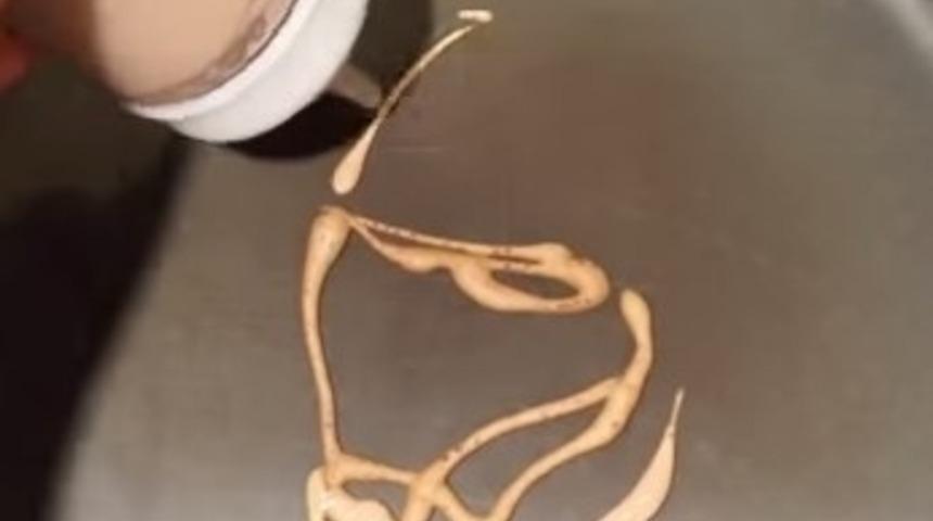 Böyle Pankek Yapımı Görmediniz