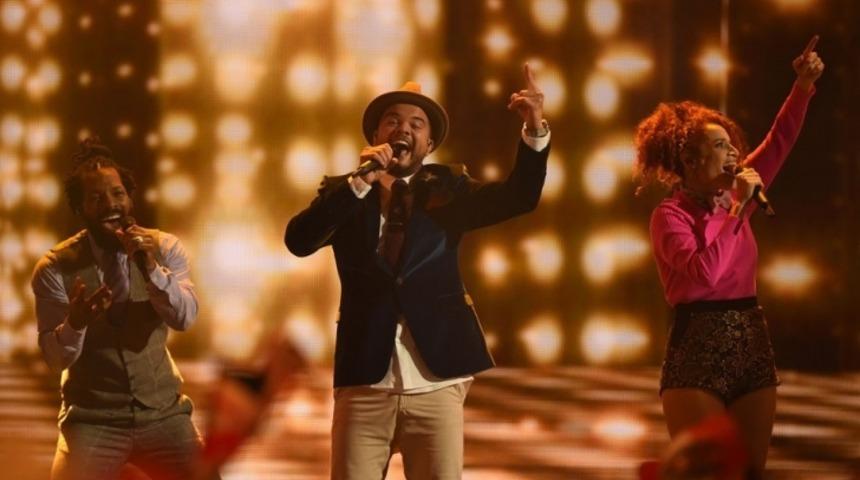 Avustralyalı Guy Sebastian'ın Eurovision Performansı &Ccedil;ok Konuşuluyor!