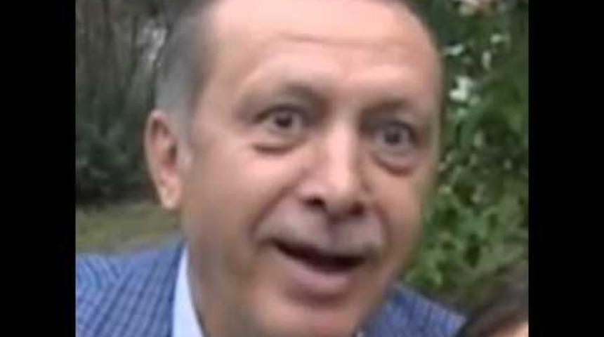 Se&ccedil;im G&uuml;n&uuml; &Uuml;lkenin Topluca Delirdiğini Vine Kullanıcıları İle Kanıtlıyoruz!