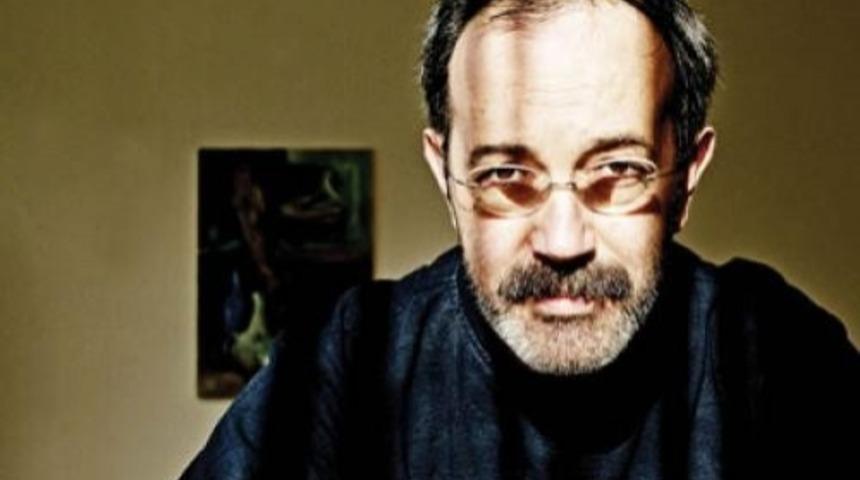 En Vurucusundan Şarkı S&ouml;zlerine Sahip 11 T&uuml;rk&ccedil;e Şarkı ve S&ouml;z Yazarları