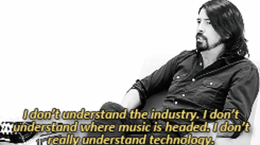 Dave Grohl'un Televizyonlardaki M&uuml;zik Yarışmalarına Bir &Ccedil;ift S&ouml;z&uuml; Var...