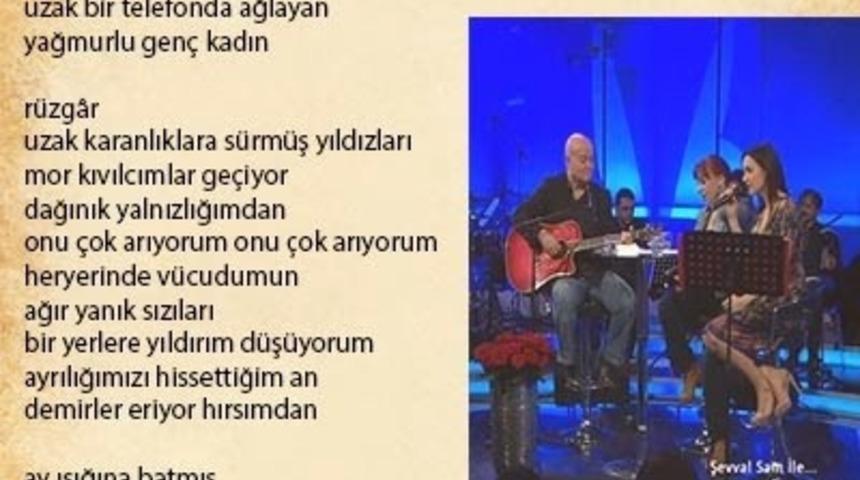 Attila İlhan'ın Şarkılarda Nefes Bulmuş Okuduğunuzda Melodisi Aklınıza Gelecek 10 Şiiri