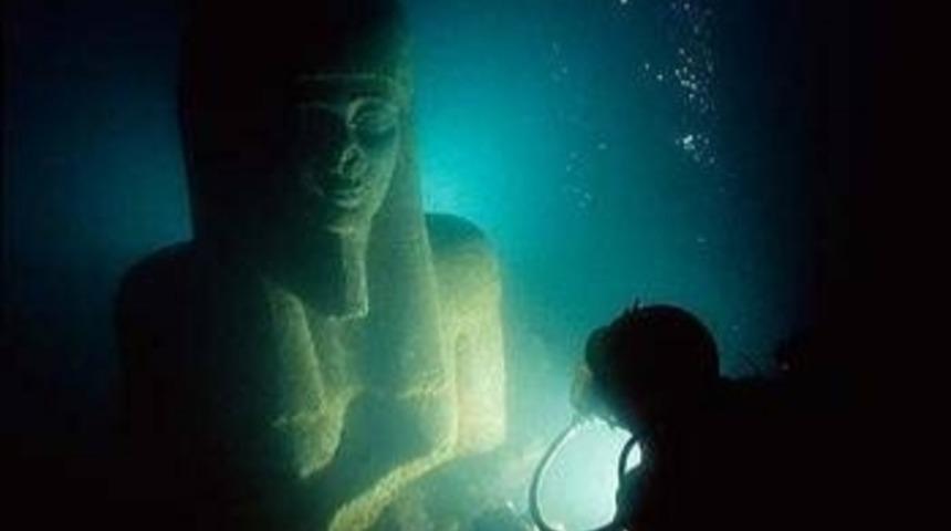 Akdeniz'in Derinliklerinde Bulunan Kayıp Şehir Thonis-Heracleion