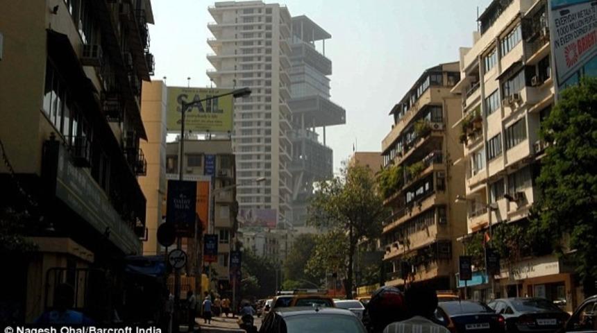 Mukesh Ambani'nin ''M&uuml;tevazi'' Evi: Antilia