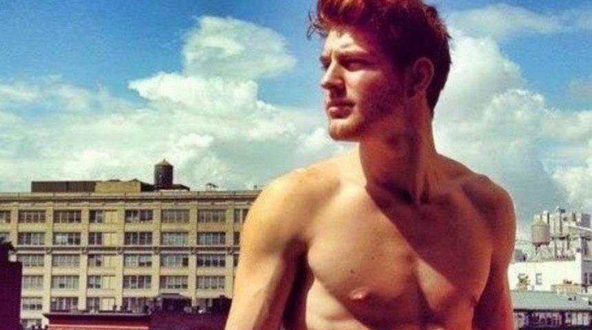  Ağzınızın Suyunu Akıtma Garantili 19 G&ouml;z Kamaştırıcı Kızıl Erkek