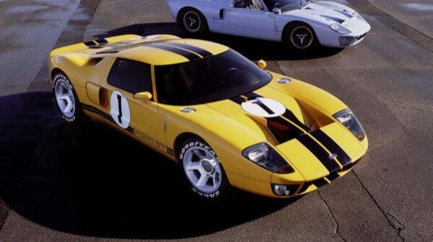 30 Klasik Araba Ve Onların Modern Versiyonları