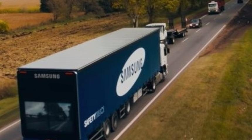 Samsung, İnsanların S&uuml;r&uuml;ş Şeklini Değiştirebilecek "Emniyet Kamyonu"nu Test Ediyor