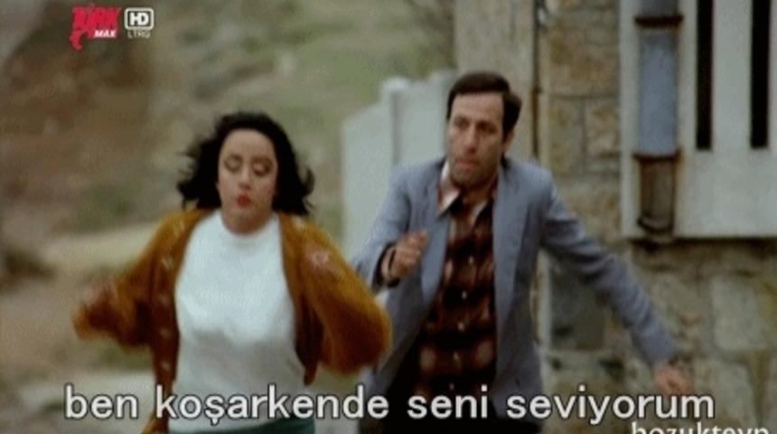 Kemal Sunal'ı 71. Doğum Gününde Unutulmaz Filmlerinden Karelerle Anıyoruz...