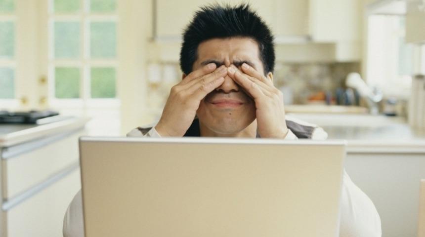 Teknolojinin Başağrılarınızın Artırmasına Neden Olduğu 4 Durum