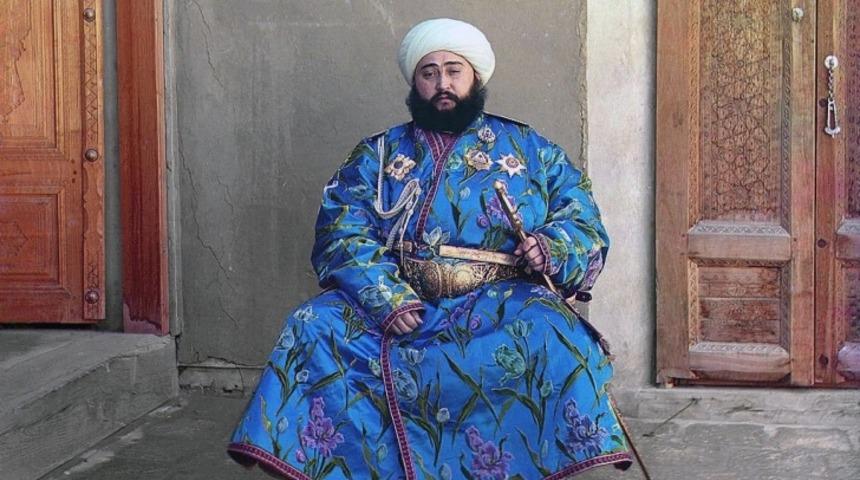 Devrimden &Ouml;nce Rusya: Siyah Beyaz Fotoğraflara Renkli Dokunuşlar